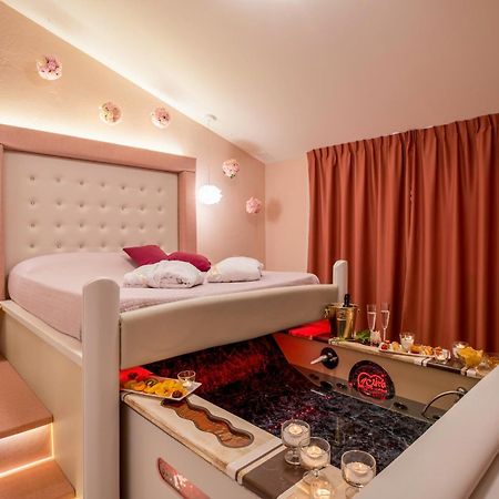 Hotel Butterfly - Il Nido D'Amore Bologna Monzuno Exteriör bild