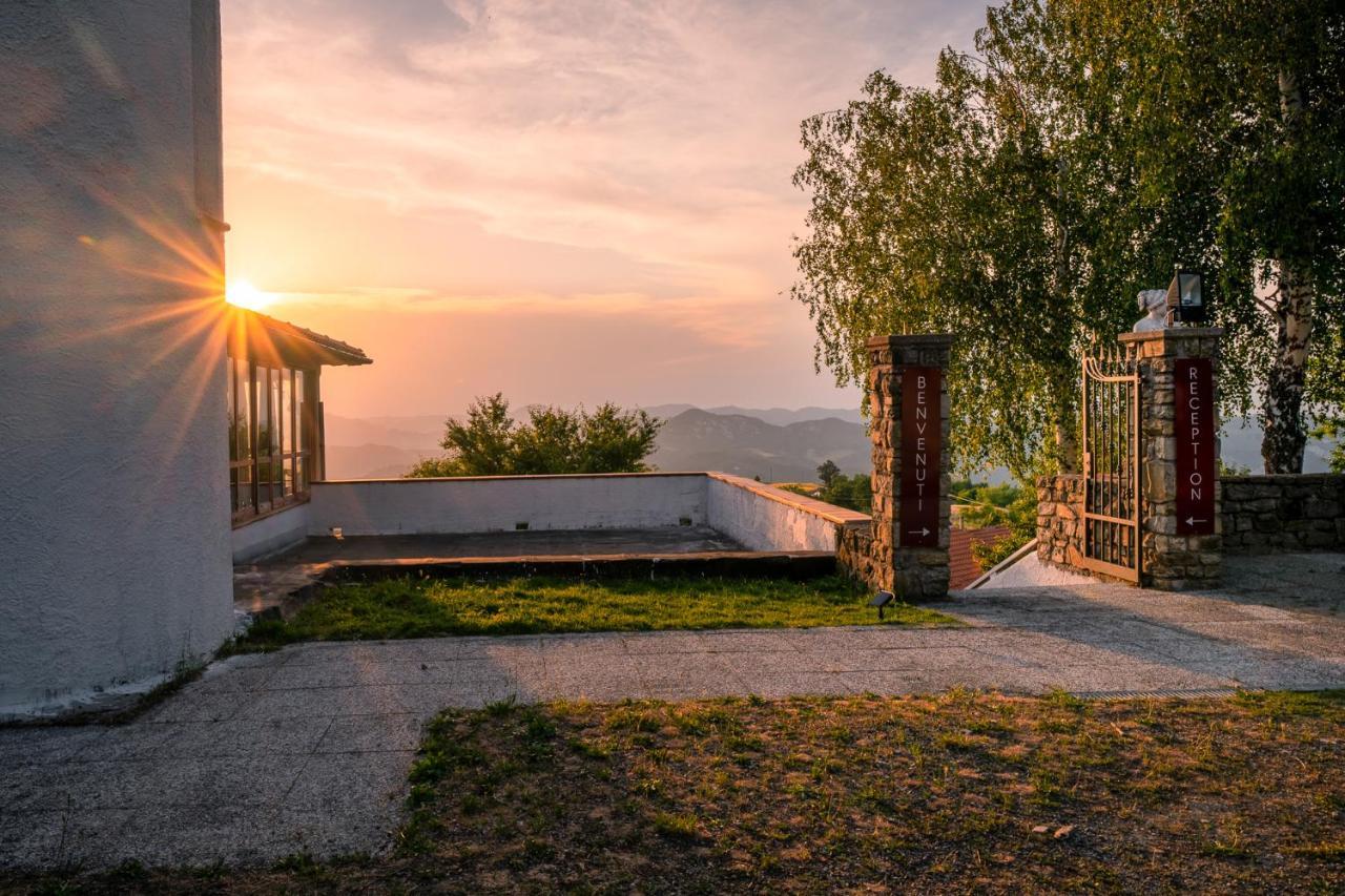 Hotel Butterfly - Il Nido D'Amore Bologna Monzuno Exteriör bild